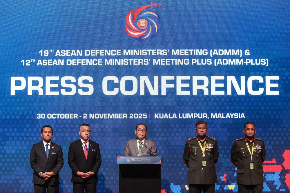 ‘We are handling it’: Defence Force chief says Chinese ships in EEZ under control