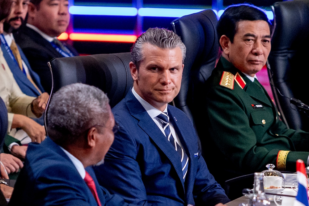 US Defence Secretary Pete Hegseth (centre) attends the Asean–United States Defence Ministers’ Hi-Tea during the Asean Defence Ministers’ Meeting in Kuala Lumpur, Malaysia, November 1, 2025. — Picture by Firdaus Latif