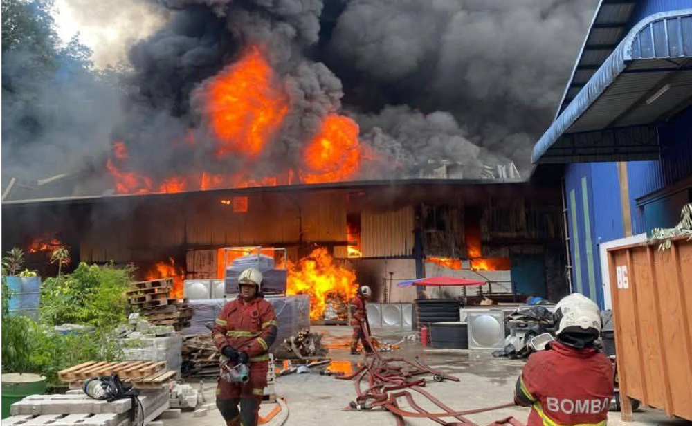 Firefighters are seen at the site of the fire in Sungai Buloh, Selangor, on Nov 3, 2025. — Bomba Selangor pic