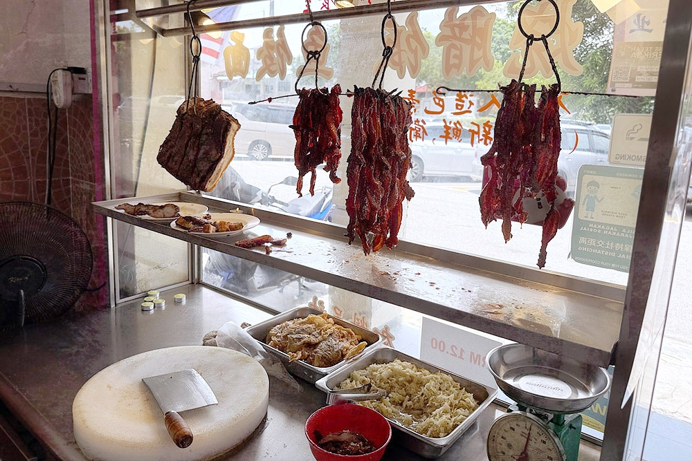 Display of roast meats. — Picture by CK Lim
