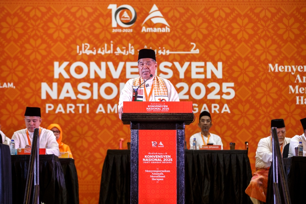 Amanah president Datuk Seri Mohammad Sabu delivers his speech during the Amanah National Convention in Shah Alam November 8, 2025. — Picture by Raymond Manuel