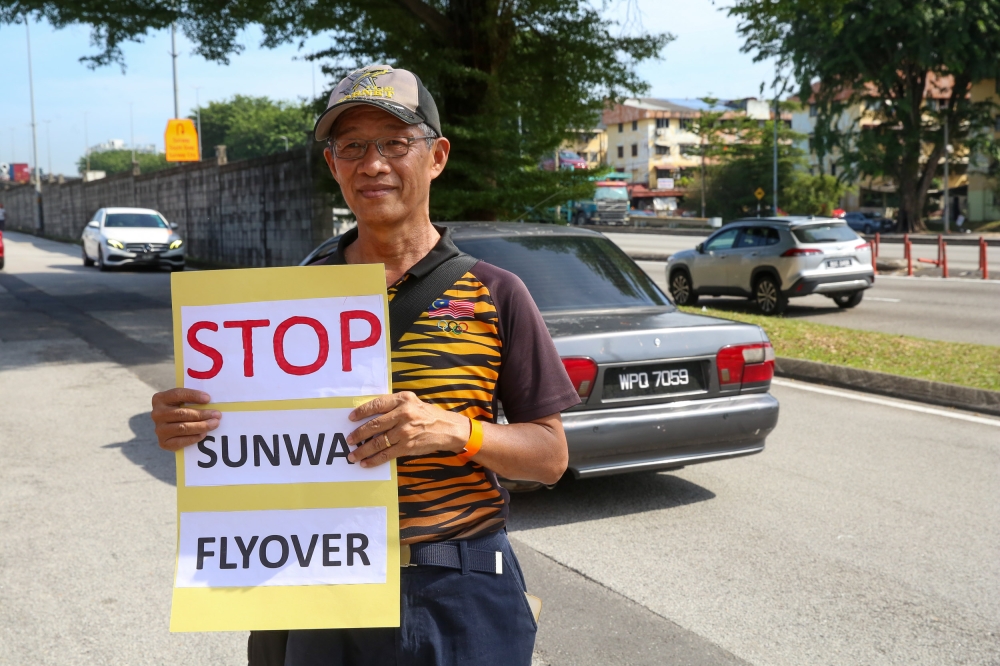 Woo Yuen Seng attends a protest against the proposed Jalan Lagoon Selatan-Subang Kelana Link/Persiaran Kewajipan elevated link in Subang Jaya November 8, 2025. — Picture By Choo Choy May