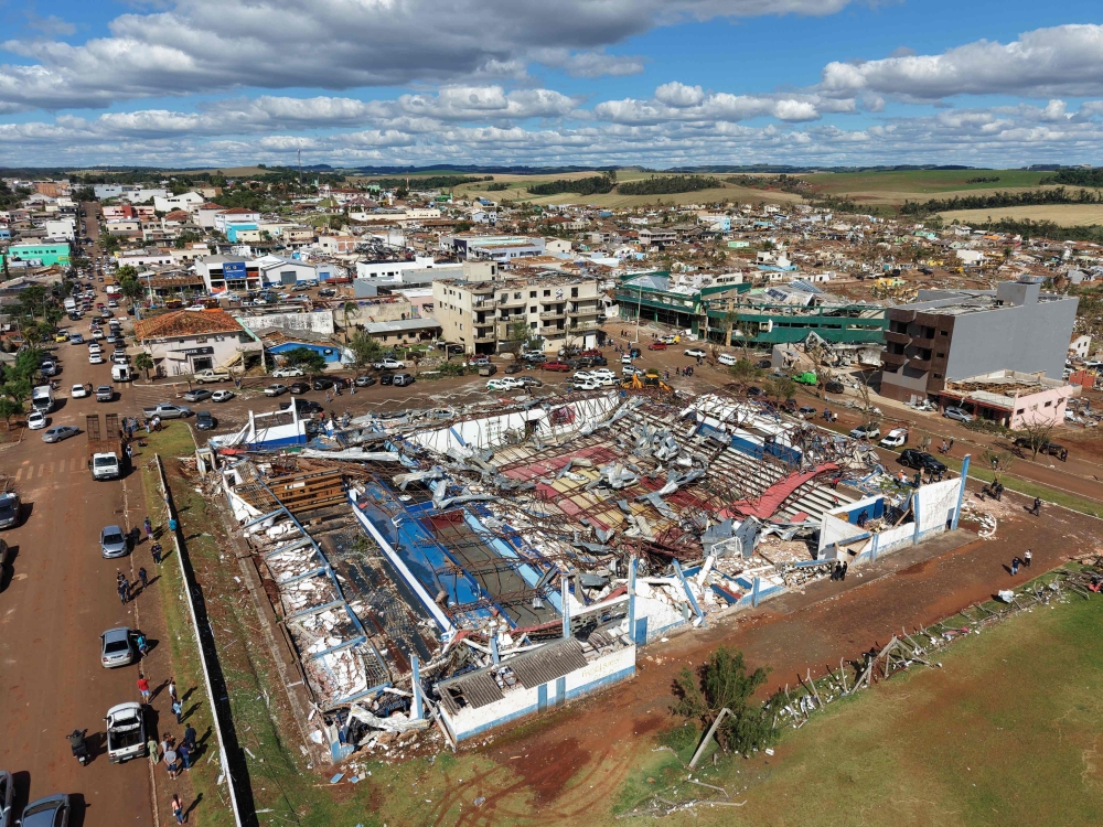 Tornado kills six, injures 750 as southern Brazil town left in ruins