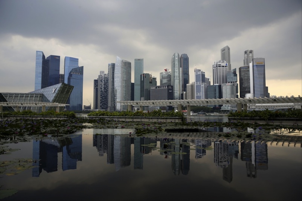 Singapore police nab two Malaysians in RM1.28m gold scam involving fake govt officials