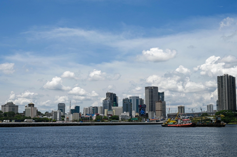 Woodlands Checkpoint officer dragged by motorist in ‘fuel gauge’ confrontation, Singapore court hears