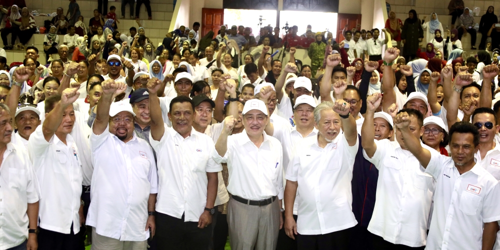 Former foreign minister Anifah Aman set for second bid for Bongawan seat under GRS