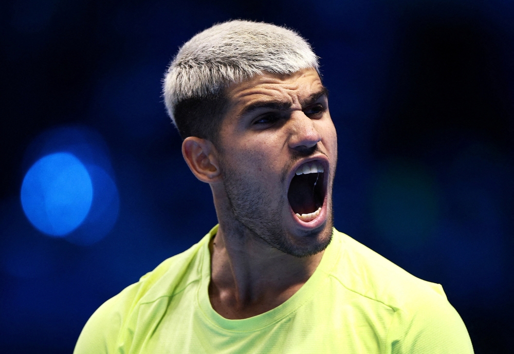 Alcaraz moves closer to year-end No. 1 after beating Fritz in ATP Finals thriller, Musetti stuns De Minaur