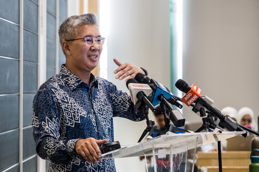 Tengku Zafrul: Ready to help new Miti minister after senatorship ends