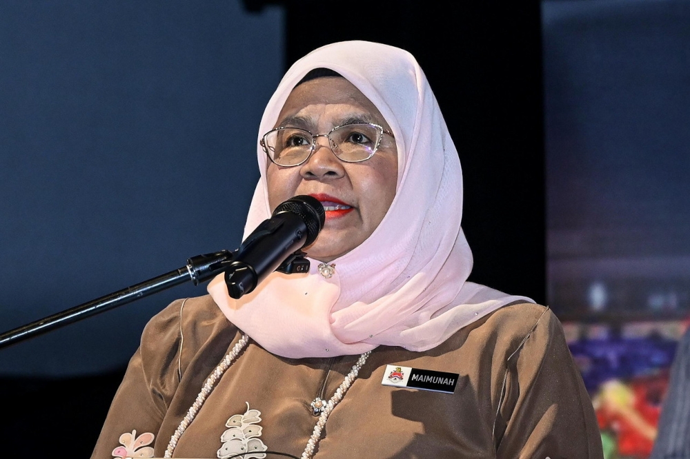 Chief Secretary to the Government Tan Sri Shamsul Azri Abu Bakar said in a statement yesterday that the decision was made to enable Datuk Seri Maimunah Mohd Sharif to contribute her expertise at the government-linked company (GLC), which is set to spearhead the development of a new landmark project in Kuala Lumpur. — Bernama pic