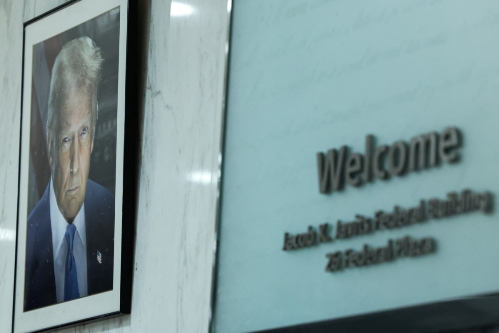 South Koreans shrug off Trump crackdown and clock back in at Georgia plant