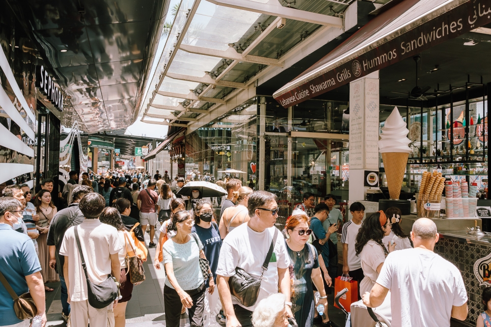 安瓦尔表示，马来西亚第三季度 GDP 增长 5.2%，有望实现高端增长马来邮件