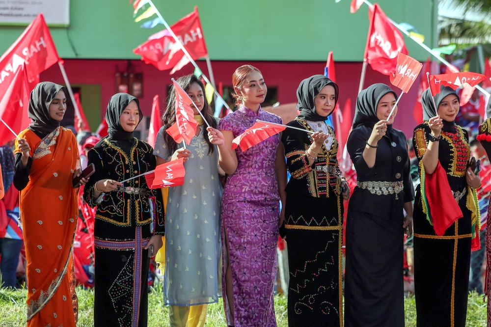 Colour, culture and costume take centre stage during Nomination Day as Sabah polls kick off