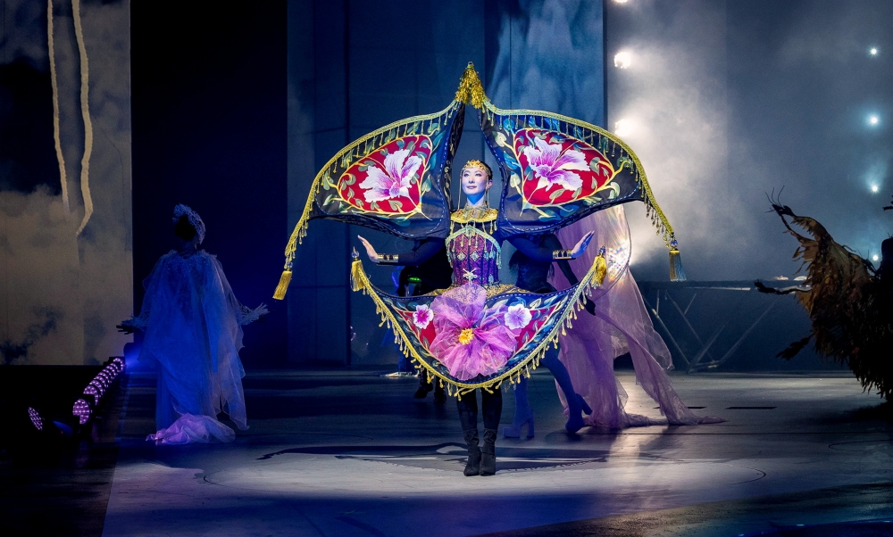 Malaysian designer Mohammad Faris wins top prize at WOW 2025 with wau-inspired garment