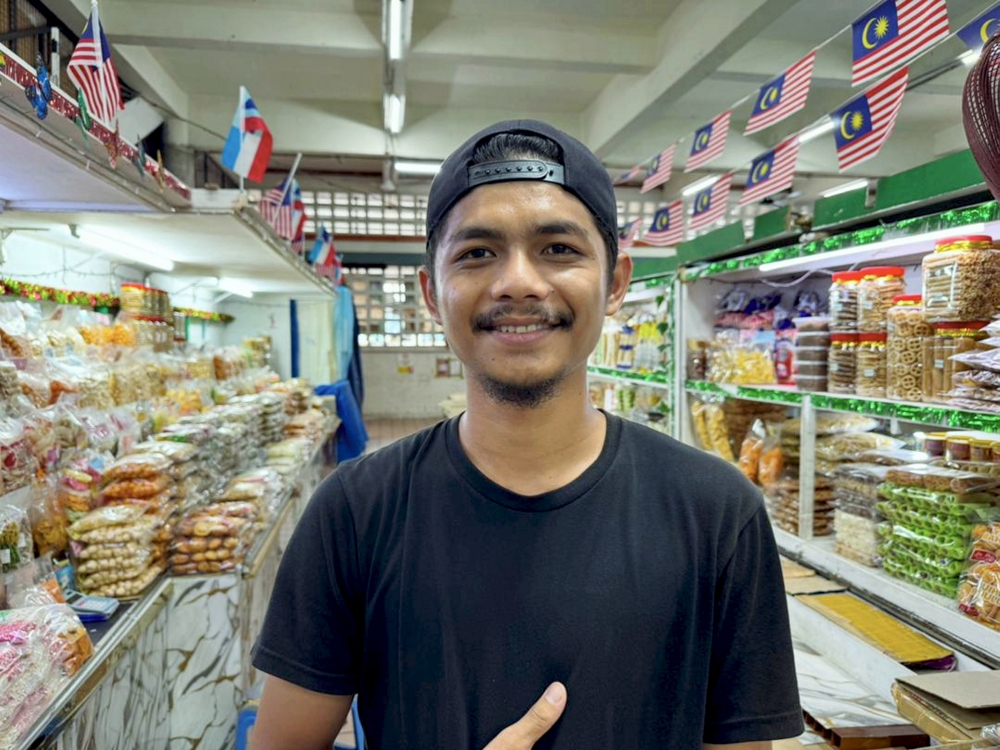 For young trader, Alsaisal Alhud, 23, who helps manage a snack stall at the market, the safety and cleanliness of the premises under the supervision of DBKK can be considered satisfactory. — Bernama pic