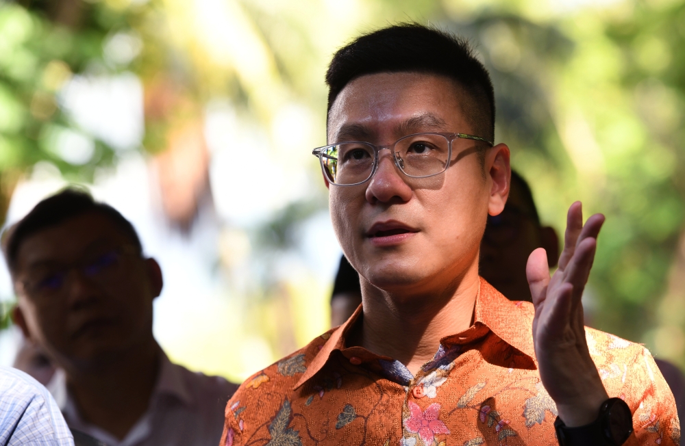 The Tanjung Bungah assemblyman said construction works will continue as planned even during the Chinese New Year period in February and Hari Raya Aidilfitri in March. — Bernama pic