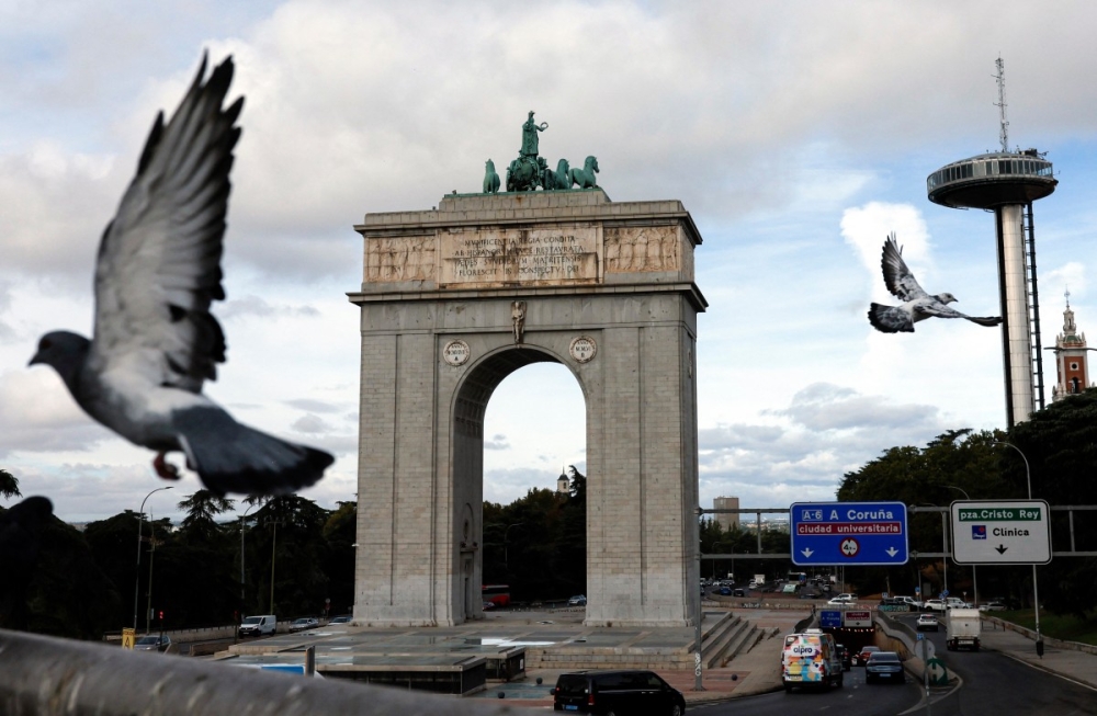 The Arco de la Victoria in Madrid, a 49-metre high triumphal arch built at the behest of Francisco Franco to commemorate the victory of Francoist troops in the 1936 Battle of Ciudad Universitaria, during the Spanish Civil War. — AFP pic