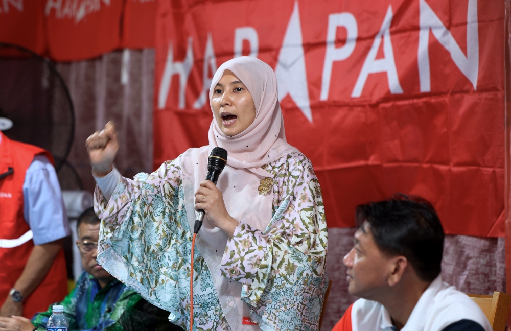 PKR deputy president Nurul Izzah Anwar said in the past three years, many things have been achieved and fulfilled in Sabah by PH as the government at the federal level. — Bernama pic