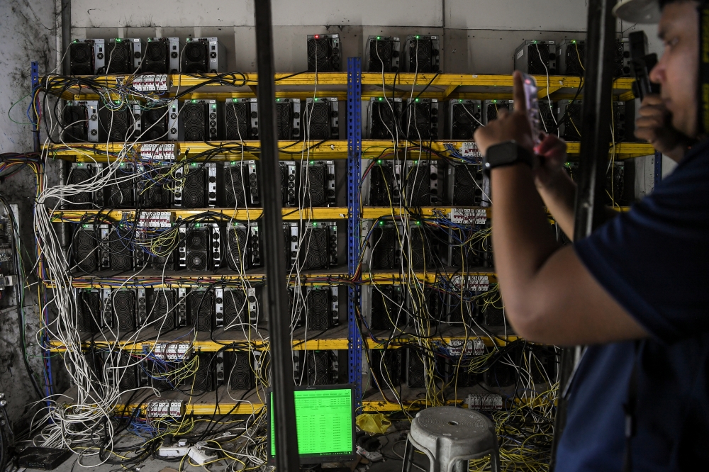 Sibu couple hit with RM280,000 electricity bill after tenant steals power for crypto mining