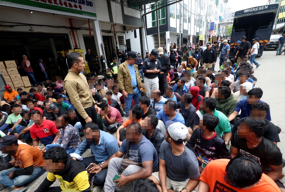 Immigration crackdown in Cameron Highlands sees 468 arrested for various offences