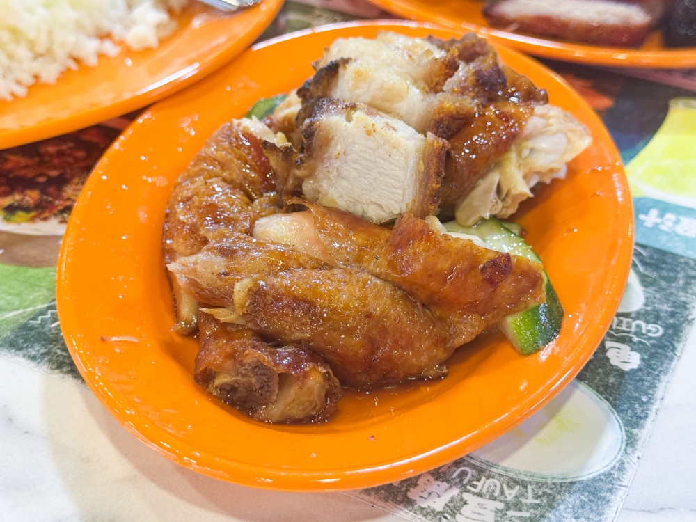 Roast chicken and roast pork are also available. 