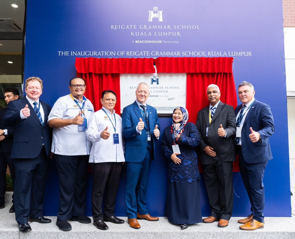 (Left) Phillip Bailey, Principal of Reigate Grammar School Kuala Lumpur, and (Far Right) Shaun Fenton, Executive Headmaster of the Reigate Grammar School Group, during the official signing at the Inauguration Ceremony of the Reigate Grammar School Kuala Lumpur (RGSKL).