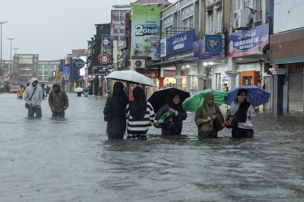 Disaster preparedness ramped up as Kelantan flood toll rises, Terengganu stays stable