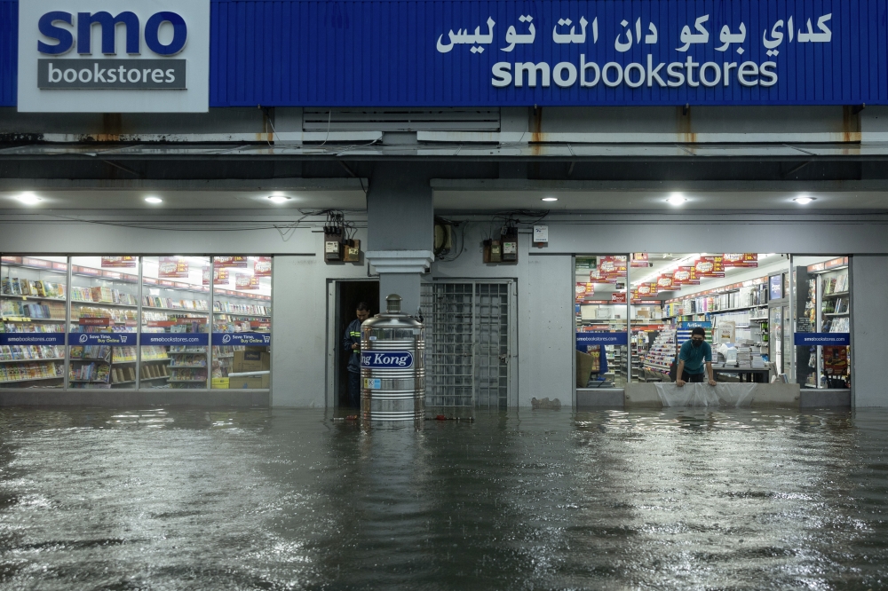 TNB cuts power in Kota Bharu and Bachok as floods worsen