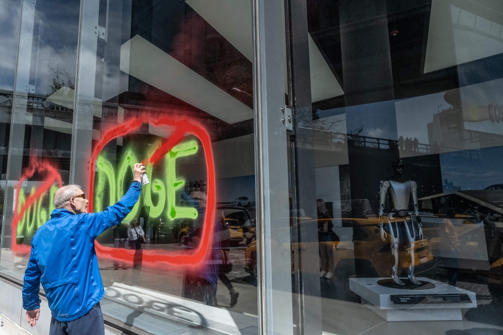 The US Department of Government Efficiency, set up in February 2025, ‘doesn’t exist’ anymore nine months later, according to the US Office of Personnel Management Director Scott Kupor on November 23, 2025. — AFP pic