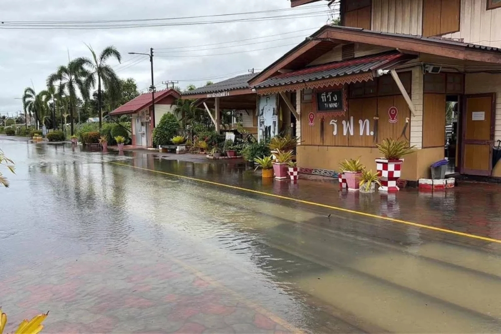 The railway track at Ti Wang station in Thung Song district, Nakhon Si Thammarat, Thailand, was submerged on Saturday and is still underwater. — State Railway of Thailand pic via Bangkok Post   
