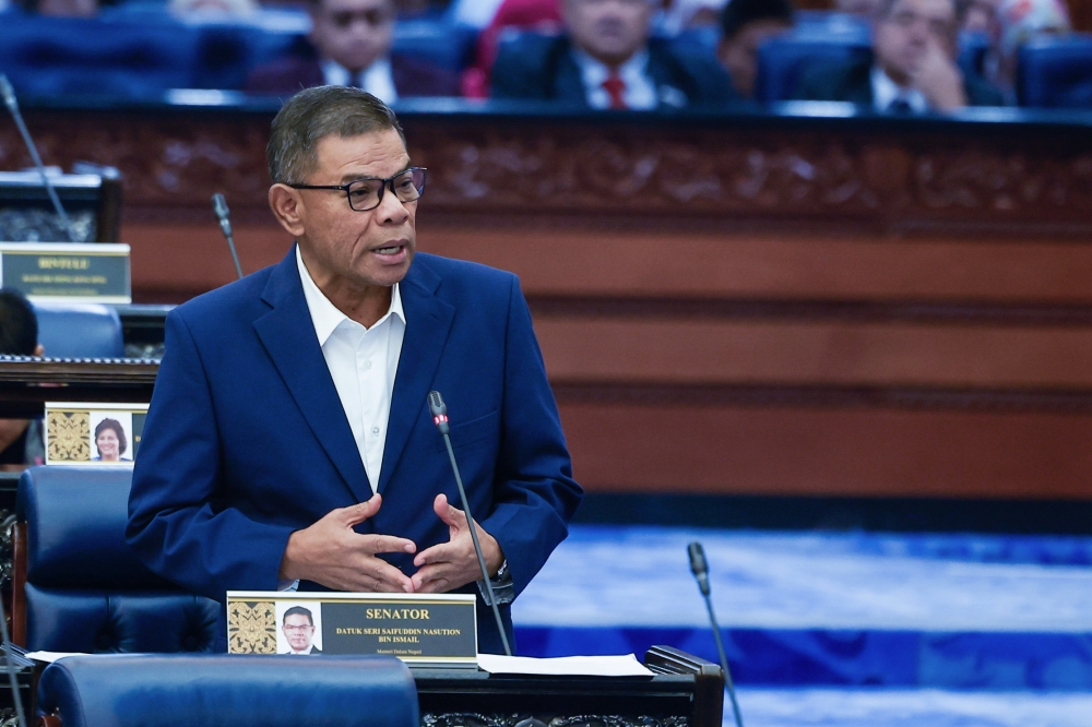 Home minister Datuk Seri Saifuddin Nasution Ismail said Muslim children with ‘unsuitable’ names may apply to change them, as the National Registration Department has guidelines ensuring names carry proper meanings in line with religious and cultural norms. — Bernama pic