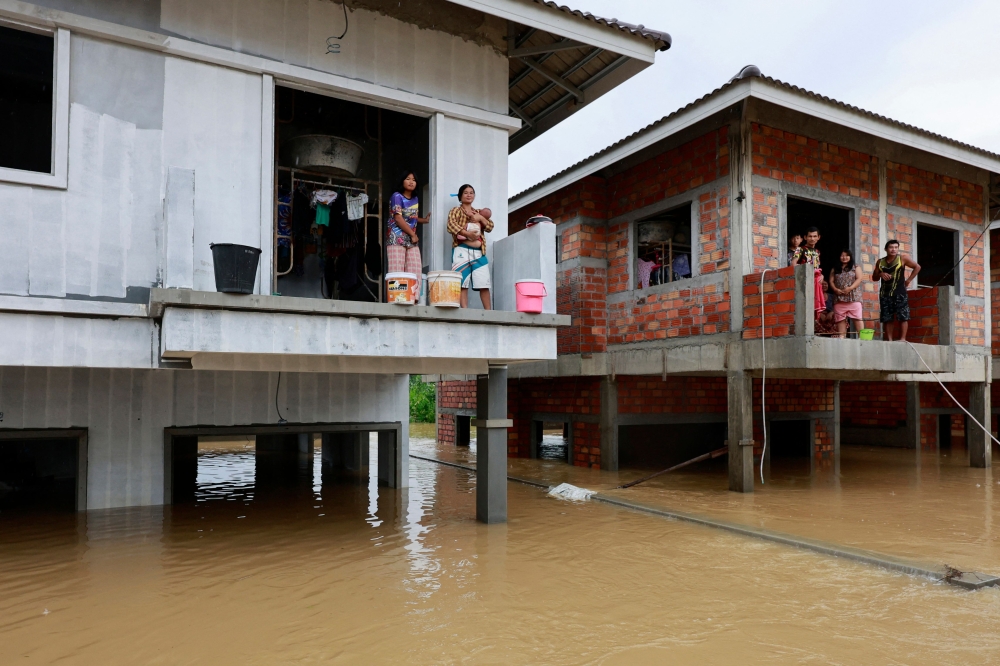 ‘Spirit of solidarity’: Malaysia thanks Thailand for helping citizens stranded by floods
