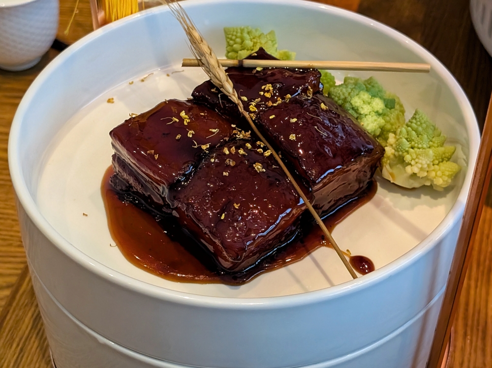 For a sweet change of pace, the rich and sticky ‘hong shao rou’ is the ideal option. — Picture by Ethan Lau