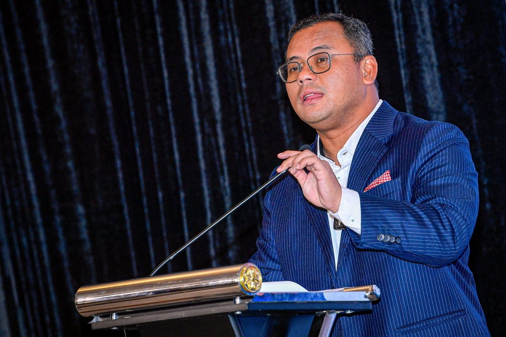 Selangor activates full storm response as Senyar looms, state ready to shelter 244,000, says MB