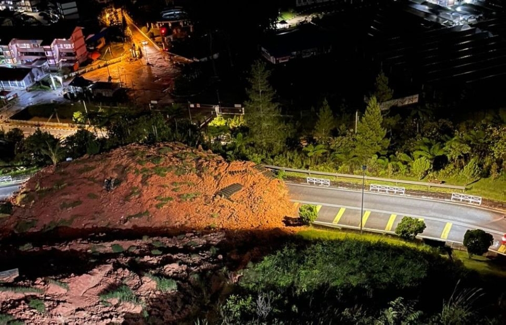Cameron Highlands landslide: Nearly 700 residents cut off after slope collapse near Puncak Arabella apartment