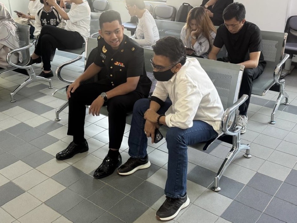 Senior military intelligence officer charged with soliciting bribes to ignore cigarette-smuggling in Johor