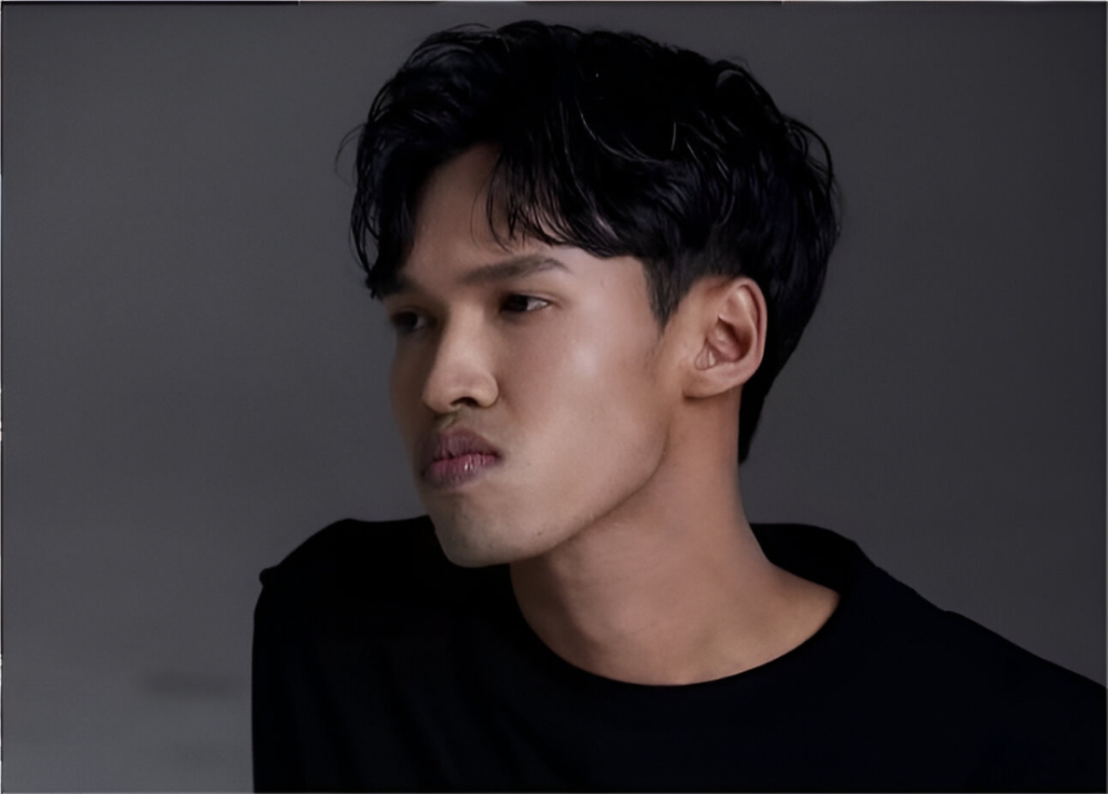 The actor Amir Haiqal Azhar hopes to secure larger roles in the next five years—perhaps even lead roles in major K-dramas. — Photo via Instagram/hhighqal