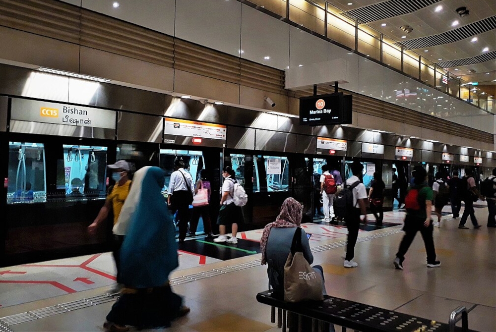 Singapore commuters warned of longer Circle Line journeys as tunnel repairs begin in 2026