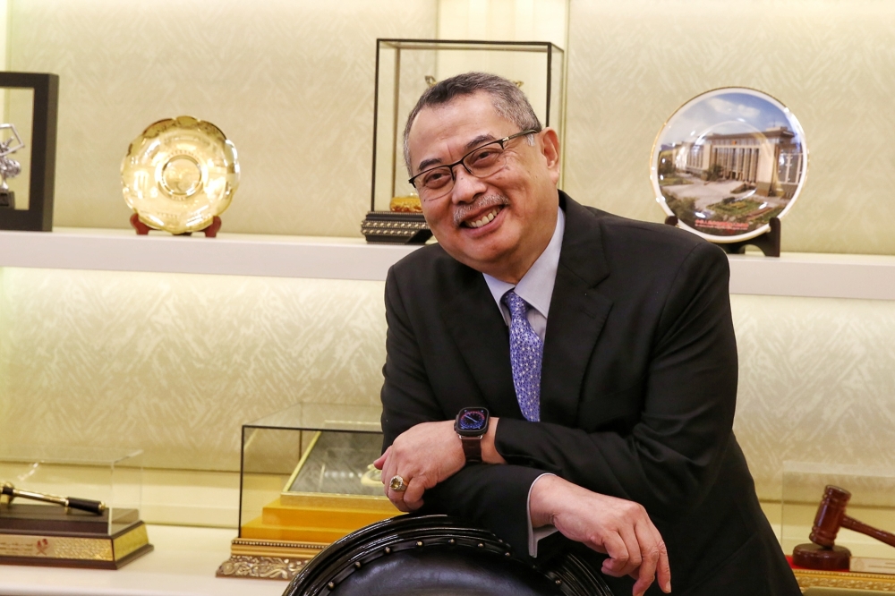 Malaysia’s courts struggle to hire interpreters due to ‘not that attractive’ salaries, says CJ