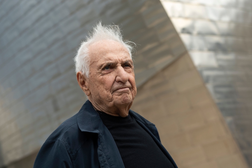 Canada-born US architect Frank Gehry, whose daring and whimsical designs from the Guggenheim Bilbao to the Walt Disney Concert Hall in Los Angeles captivated fans and critics, died on Friday. — AFP pic