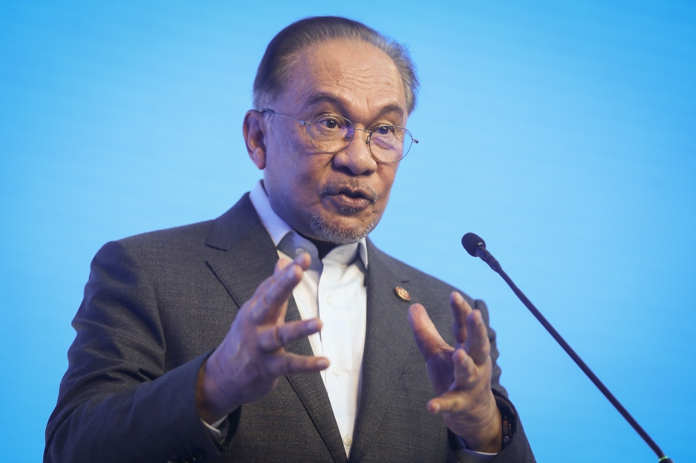 Malaysia could end hardcore poverty by March 2026, says Anwar