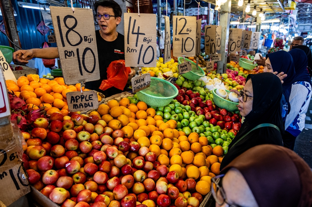 Malaysia opens door for tax-free fruit imports, following US-style exemptions