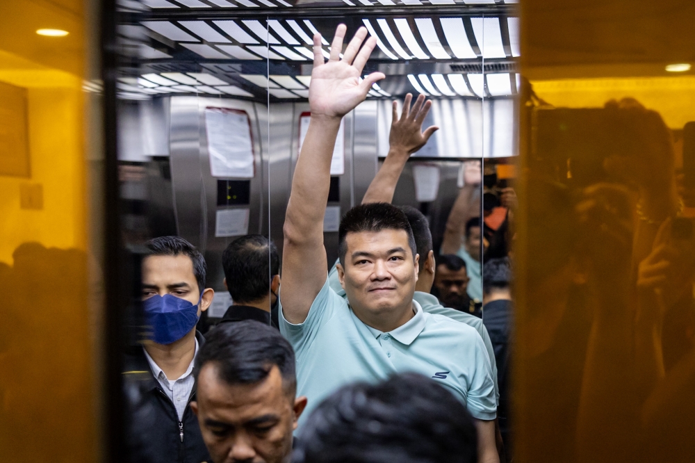Businessman Albert Tei is pictured at the Kuala Lumpur Court Complex in Kuala Lumpur December 4, 2025. — Picture by Firdaus Latif