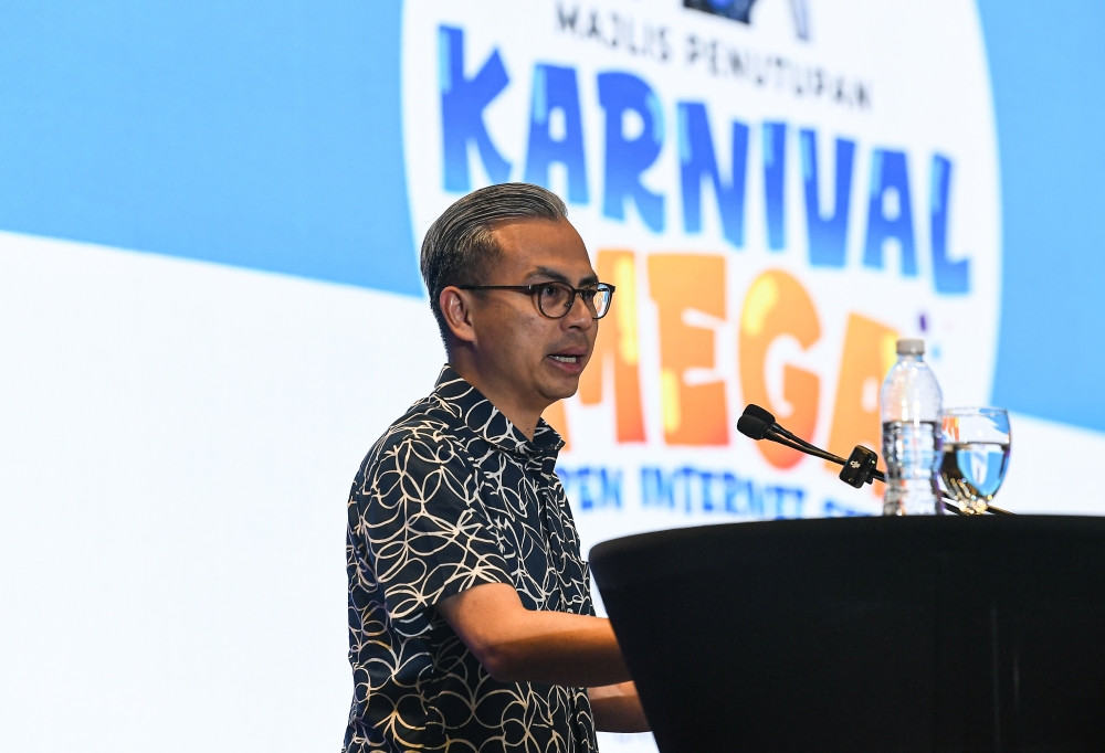 Pakatan Harapan communications director Datuk Fahmi Fadzil said the coalition’s presidential council has agreed to prioritise key institutional reforms. —  Bernama pic