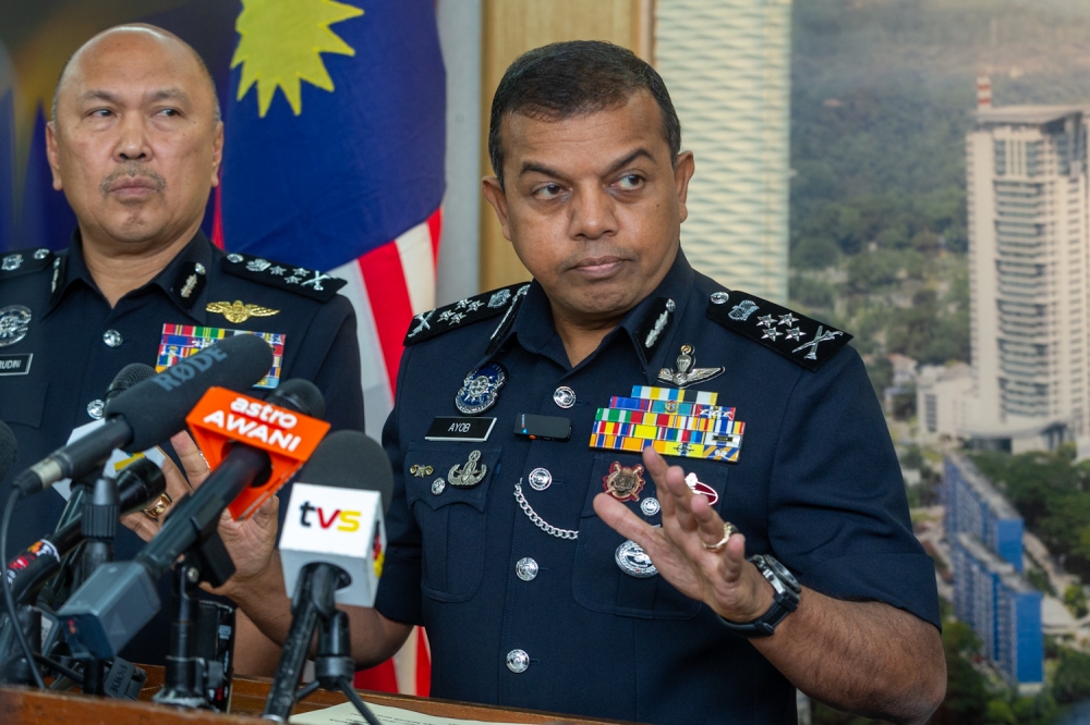 Deputy Inspector-General of Police Tan Sri Ayob Khan Mydin Pitchay stressed that human rights must be balanced with the need to maintain national peace and security. — Picture by Raymond Manuel