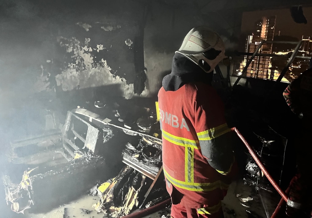Brickfields District Police Chief, Assistant Commissioner Hoo Chang Hook, said initial investigations found no signs of foul play and the case has been handed over to the Fire and Rescue Department of Malaysia (JBPM) for further action. — Picture from X/@GengKNegara