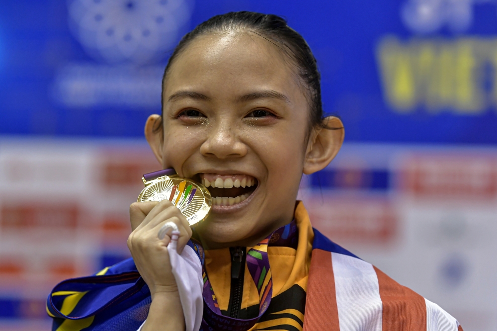 Malaysia’s Rachel Yeoh eyes Olympic stage after retaining SEA Games uneven bars gold