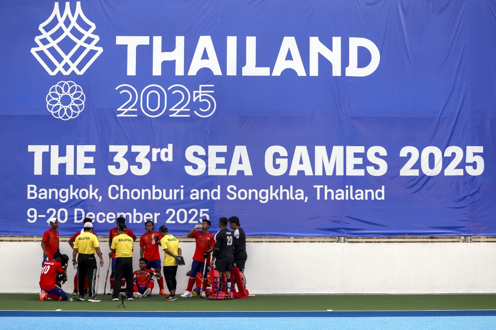 Foreign Minister Datuk Seri Mohamad Hasan says the national contingent at the SEA Games Thailand 2025 need not worry about their safety following the rising tensions over the border dispute between Thailand and Cambodia. — Bernama pic