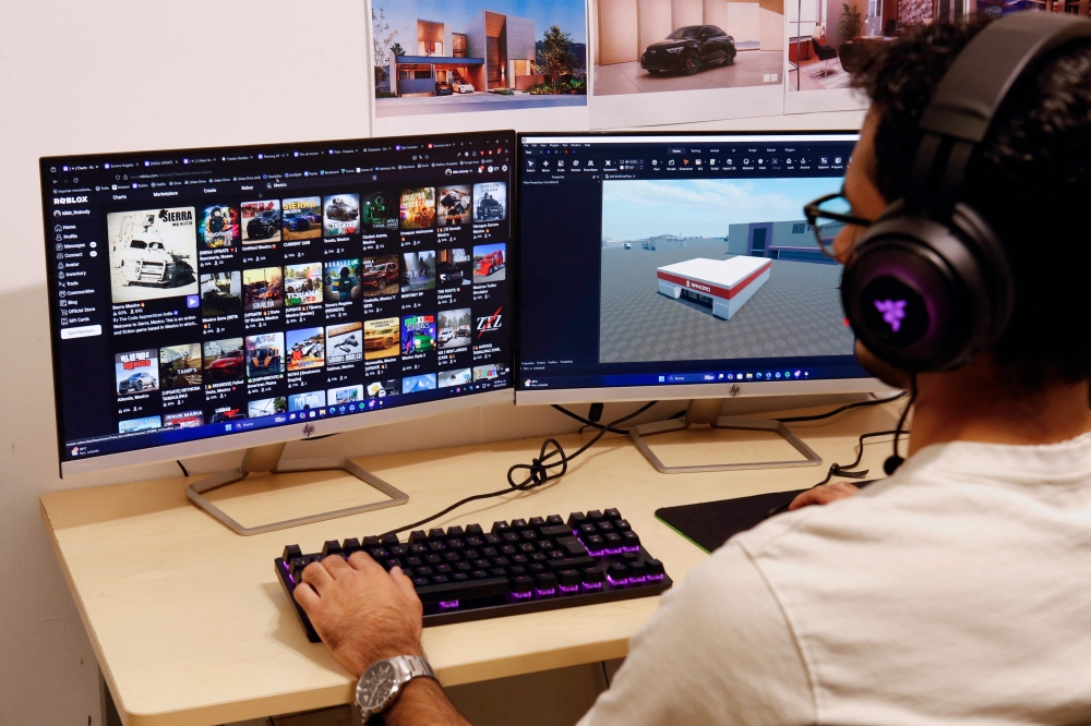 Escapism or exaltation? Mexico wrestles with youth obsession over ‘narco-culture’ games