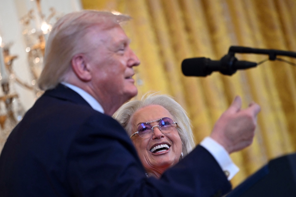 Trump expands US travel ban to nearly 40 nations, adds Syria and Palestinian passport holders