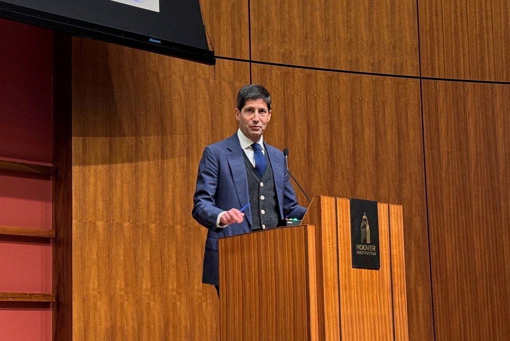 Former US Federal Reserve Governor Kevin Warsh speaks during a monetary policy conference at Stanford University’s Hoover Institution in Palo Alto, California, US May 9, 2025. — Reuters pic